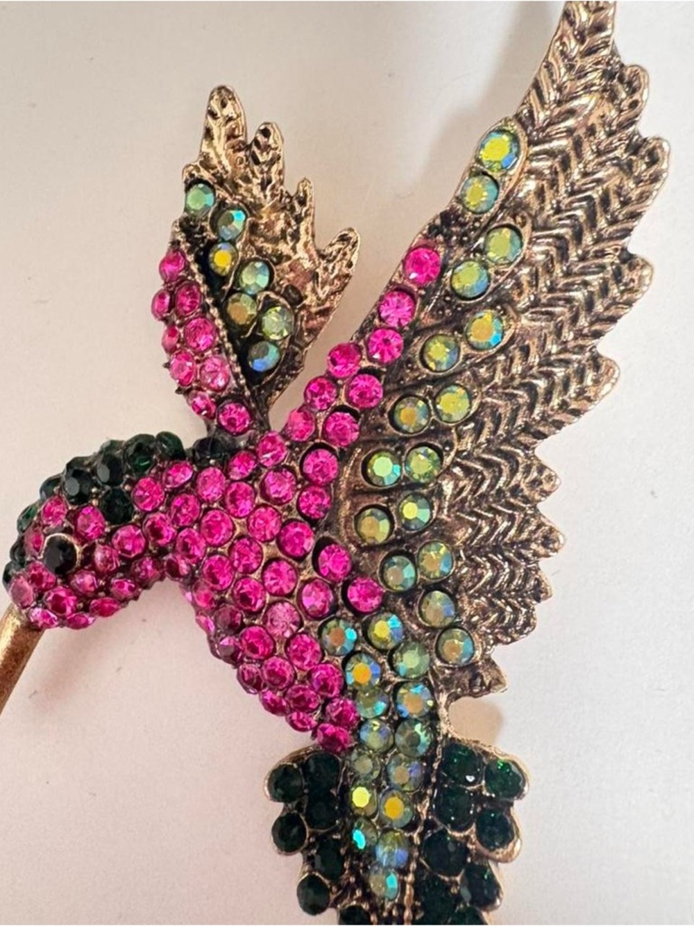 Gold-Tone Hummingbird rhinestone Crystal Brooch in Pink & Green